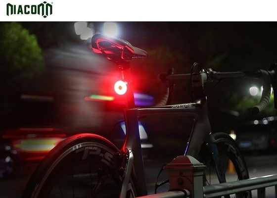 20-80lm再充電可能な導かれたバイクは尾ライトのための多機能をつけます
